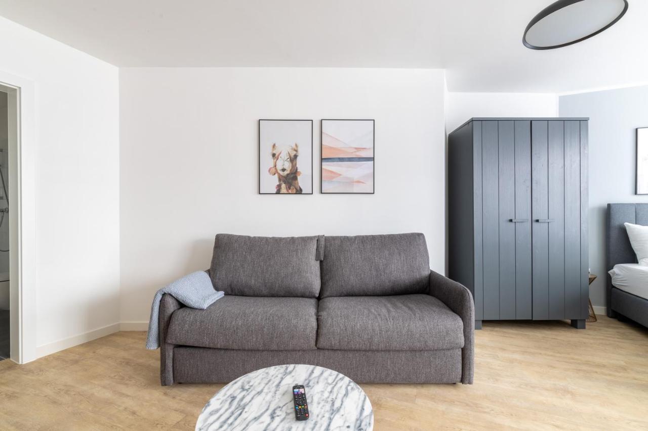XL Suite